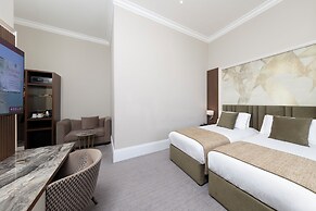 Dover Marina Hotel & Spa, Tapestry Collection by Hilton