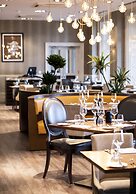 Dover Marina Hotel & Spa, Tapestry Collection by Hilton