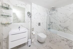 Dover Marina Hotel & Spa, Tapestry Collection by Hilton