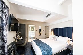 Dover Marina Hotel & Spa, Tapestry Collection by Hilton