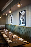Dover Marina Hotel & Spa, Tapestry Collection by Hilton