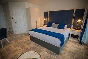 Dover Marina Hotel & Spa, Tapestry Collection by Hilton