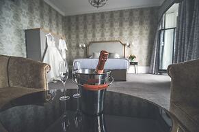 Dover Marina Hotel & Spa, Tapestry Collection by Hilton