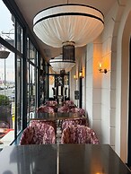 Dover Marina Hotel & Spa, Tapestry Collection by Hilton