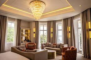 Dover Marina Hotel & Spa, Tapestry Collection by Hilton