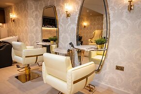 Dover Marina Hotel & Spa, Tapestry Collection by Hilton