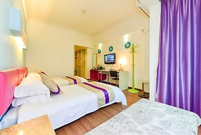 Grand 0773 Hotel