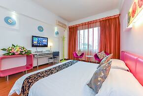 Grand 0773 Hotel