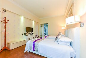 Grand 0773 Hotel