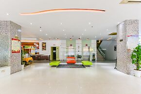 Grand 0773 Hotel