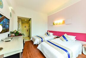 Grand 0773 Hotel