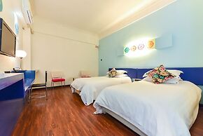 Grand 0773 Hotel