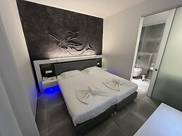 Niriides Hotel
