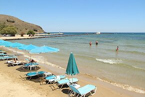 Niriides Hotel
