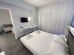 Niriides Hotel