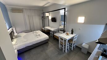 Niriides Hotel