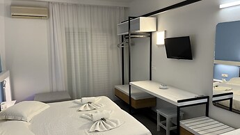 Niriides Hotel