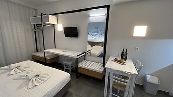 Niriides Hotel