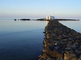 Niriides Hotel