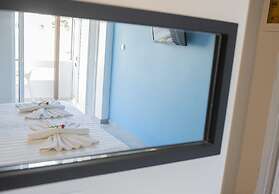 Niriides Hotel