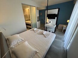 Niriides Hotel