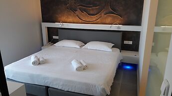 Niriides Hotel