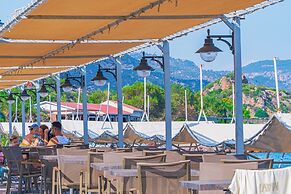 Assos Eden Gardens Hotel