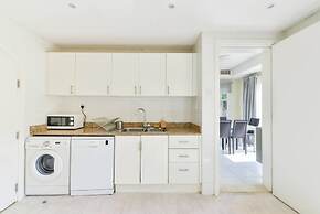 Medlock Villas