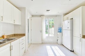 Medlock Villas