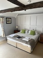 The George Inn