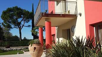 La Grotta Hotel