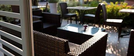 La Grotta Hotel