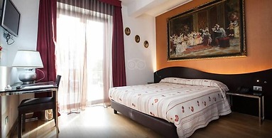 La Grotta Hotel