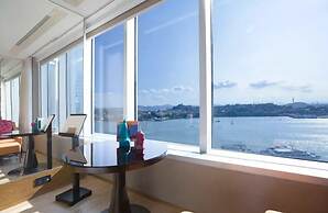 Hotel Indigo Xiamen Harbour by IHG