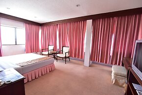 Thumrin Hotel