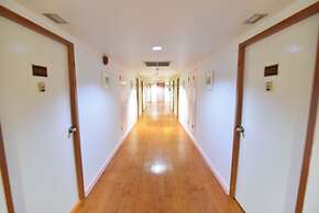Thumrin Hotel