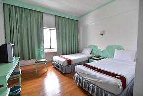 Thumrin Hotel