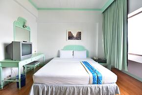 Thumrin Hotel