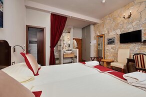 Heritage Hotel Tragos