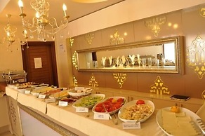Grand Anzac Hotel