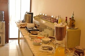 Grand Anzac Hotel