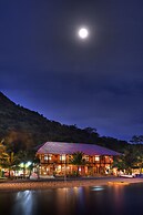 El Rio y Mar Resort