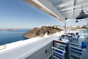 Vallas Apartments & Villas