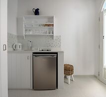 Vallas Apartments & Villas