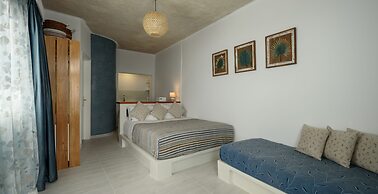 Vallas Apartments & Villas
