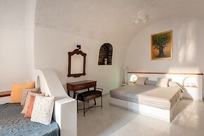 Vallas Apartments & Villas