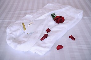 Qaser Alhamra Hotel Riyadh