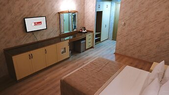 Ravanda Hotel