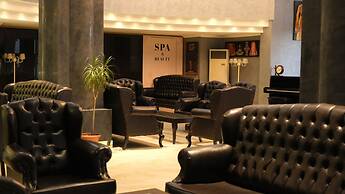 Ravanda Hotel