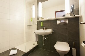 SEELANDHOTEL Weisses Kreuz